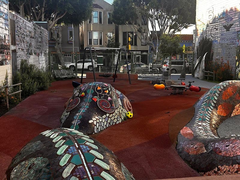 24th and York mini park splash pad