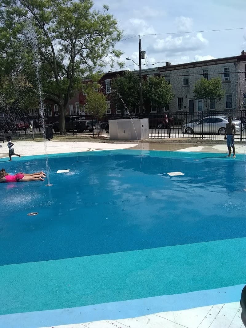 4th & Washington St. Park splash pad