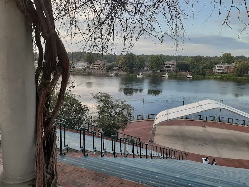 Augusta Riverwalk splash pad