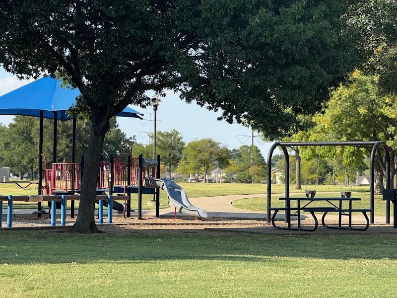 Brantley Hinshaw Park Splash Pad in Arlington, Texas