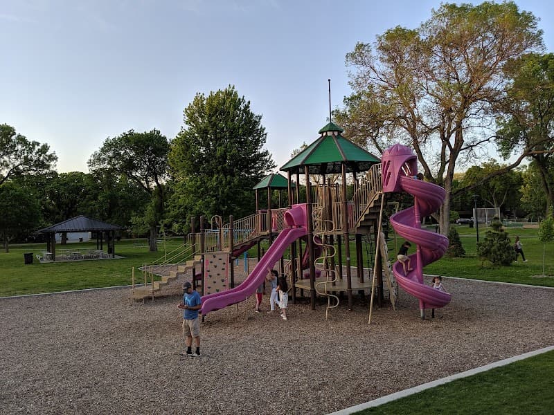 Burnes Park Splash Pad in Hopkins, Minnesota