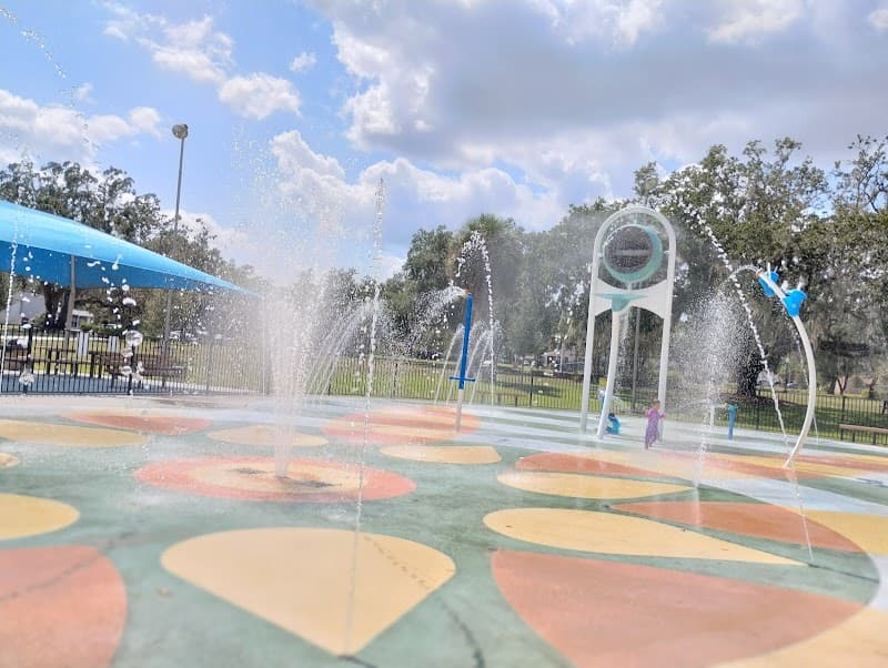 City Splash Pad at Kit Land Nelson Park in Apopka, Florida