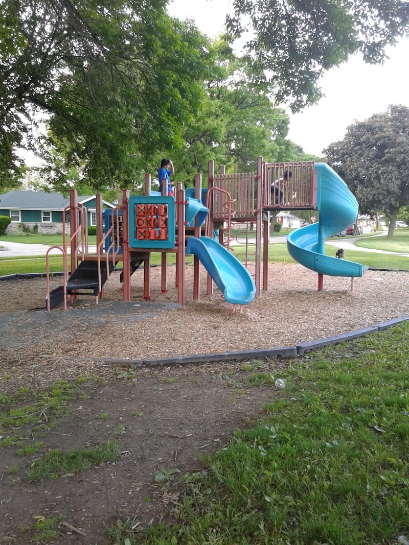 Clovernook Playfield Splash Pad splash pad