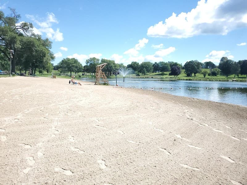 Crystal Lake Beach Splash Pad splash pad