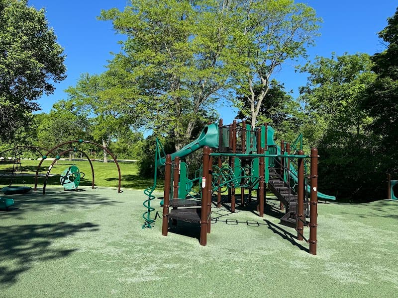 Duke Park Splash Pad in Glencoe, Illinois