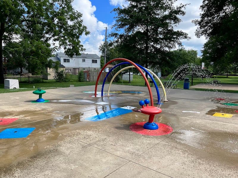 Eise Park Splash Pad splash pad