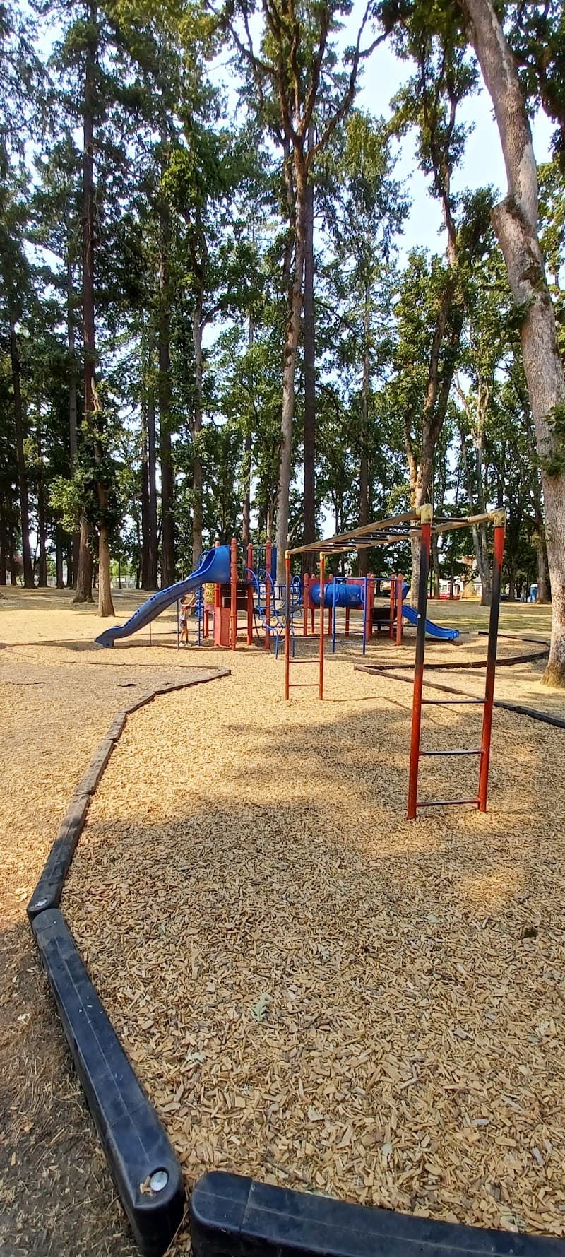Englewood Park Splash Pad splash pad