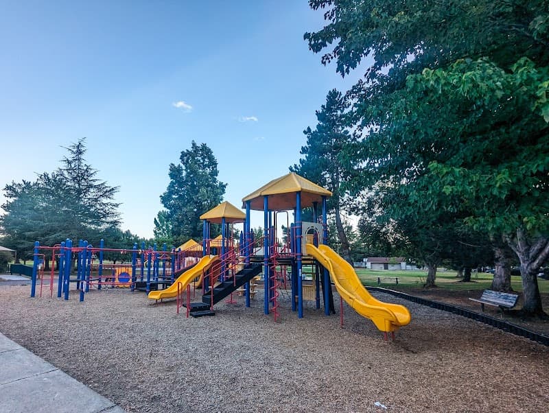 Fichtner-Mainwaring Park Splash Pad in Medford, Oregon