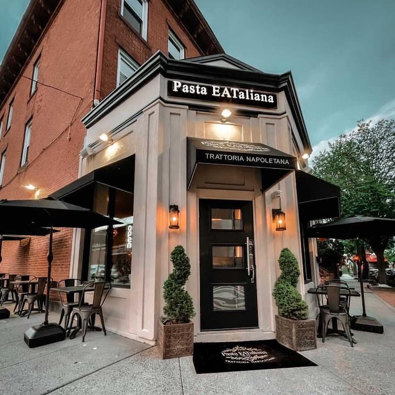 Four Places to Find Handcrafted Pasta in New Haven splash pad