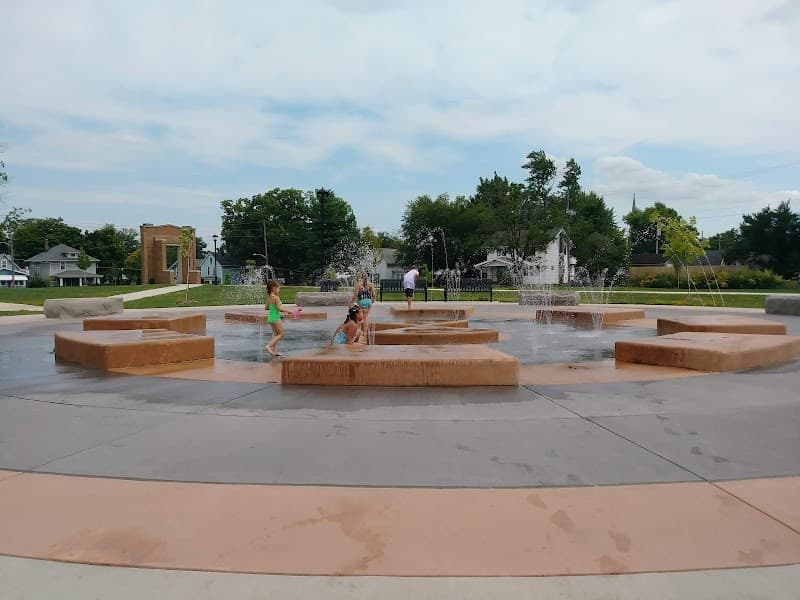 Franklin School Park Splash Pad splash pad