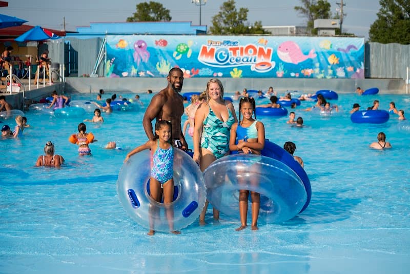 Fun-Plex Waterpark & Rides splash pad