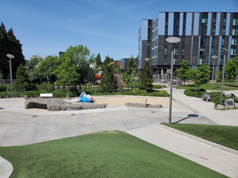 Gateway Discovery Park splash pad