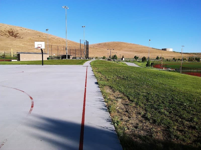 Golden Eagle Regional Park splash pad