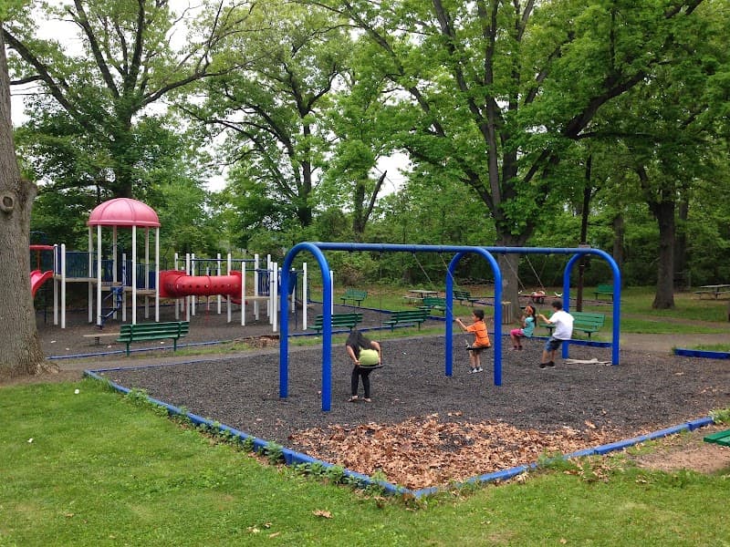 Hofstra Park Spray Park in Prospect Park, New Jersey