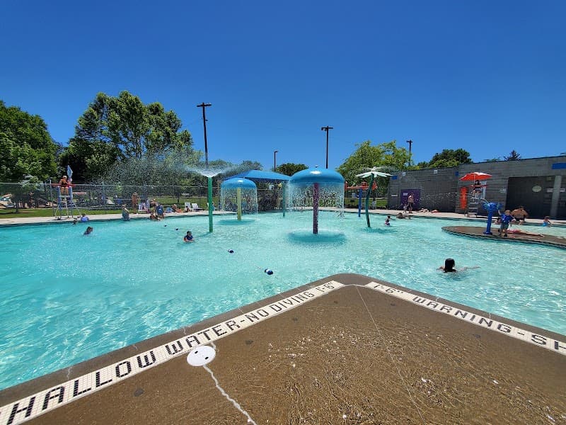 Lakeview Water Park splash pad