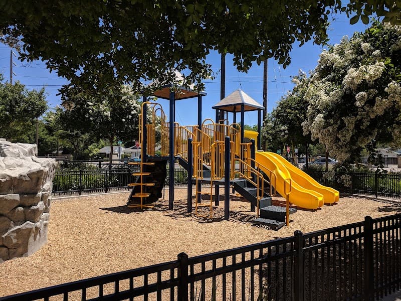 Lions' Junction Splash Grounds splash pad