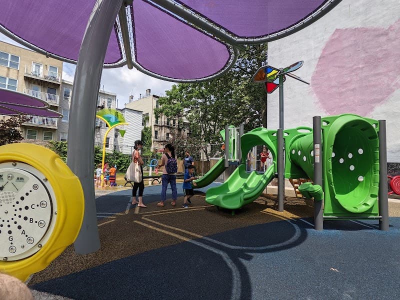 Madison Park Splash Area in Hoboken, New Jersey