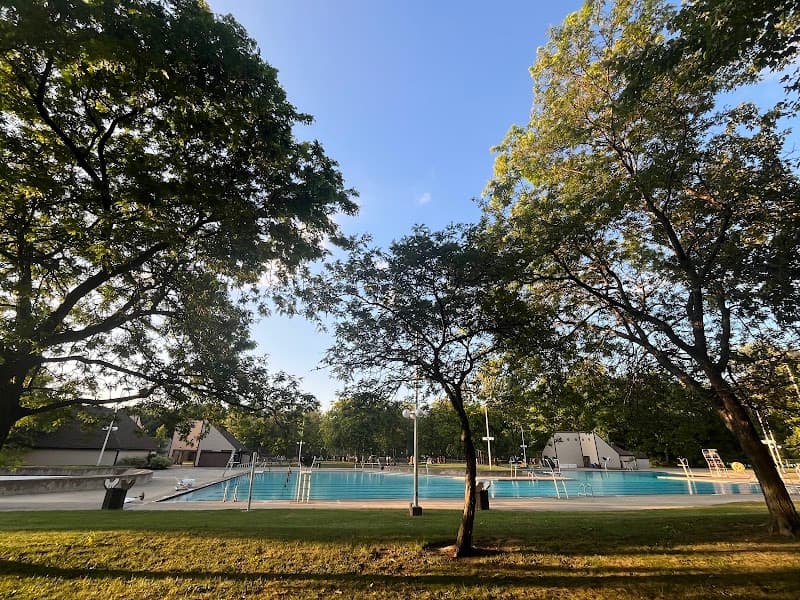 Mentor - Civic Center Waterpark splash pad