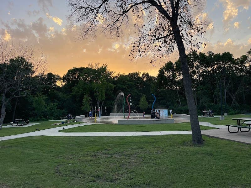 Mesquite Spray Zone in Mesquite, Texas