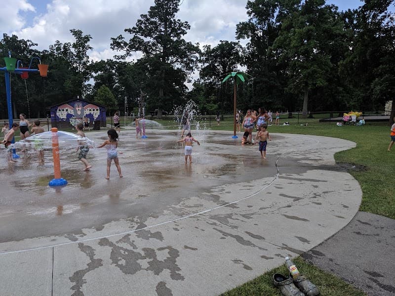 Millikin Woods Splash Pad splash pad