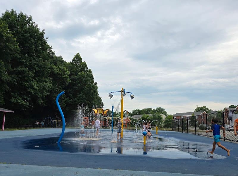 Mulligan Park Splash Pad splash pad