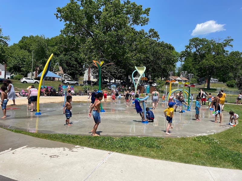 Olcott St Sprayground splash pad
