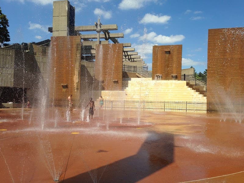 Otto Armleder Memorial Aquatic Sprayground splash pad