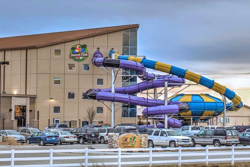 Parrot Cove Indoor Water Park in Garden City, Kansas