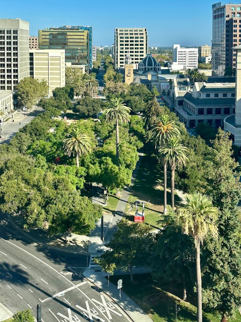 Plaza de Cesar Chavez splash pad