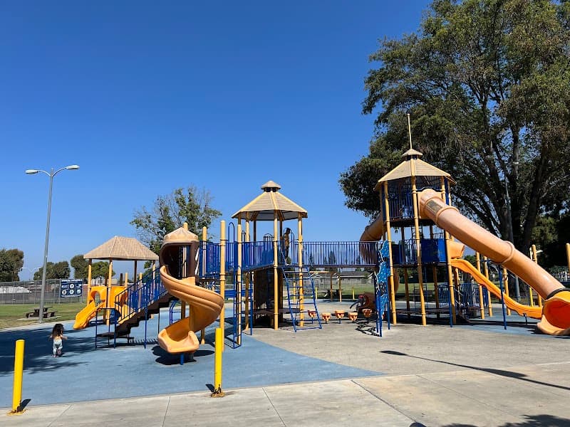 Rimgrove Park Splash Pad splash pad