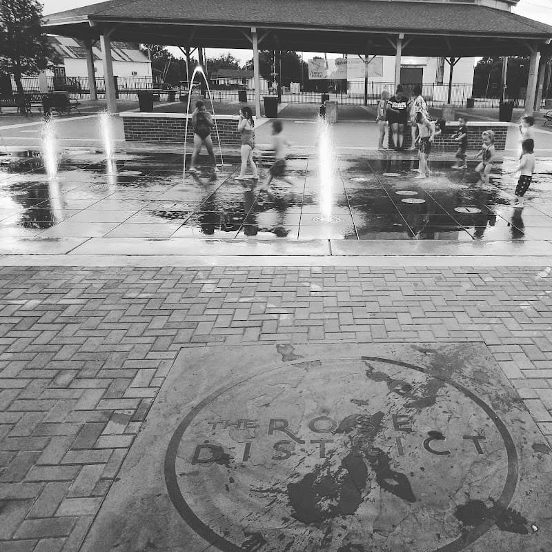 Rose District Interactive Water Feature splash pad