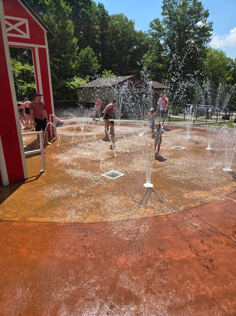 Round Hill Spray Park in Elizabeth, Pennsylvania