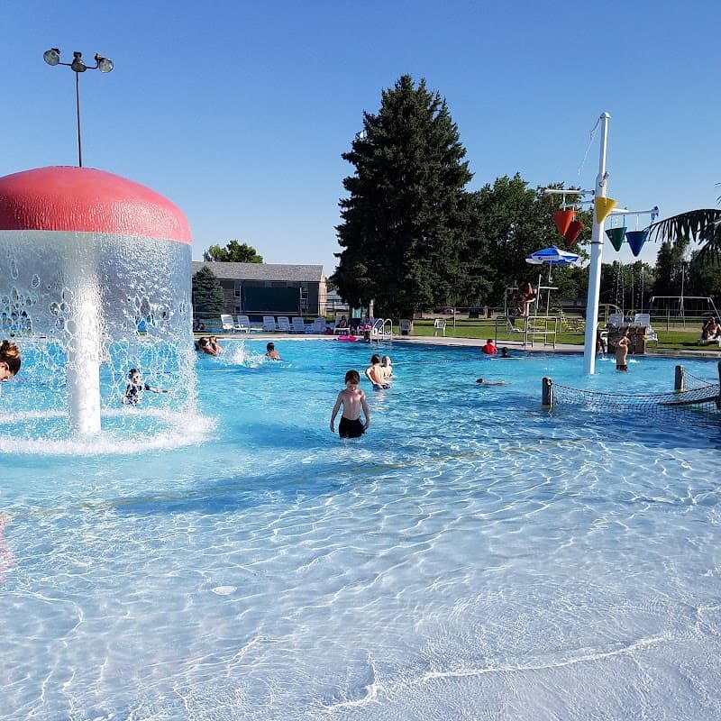Senior splash pad