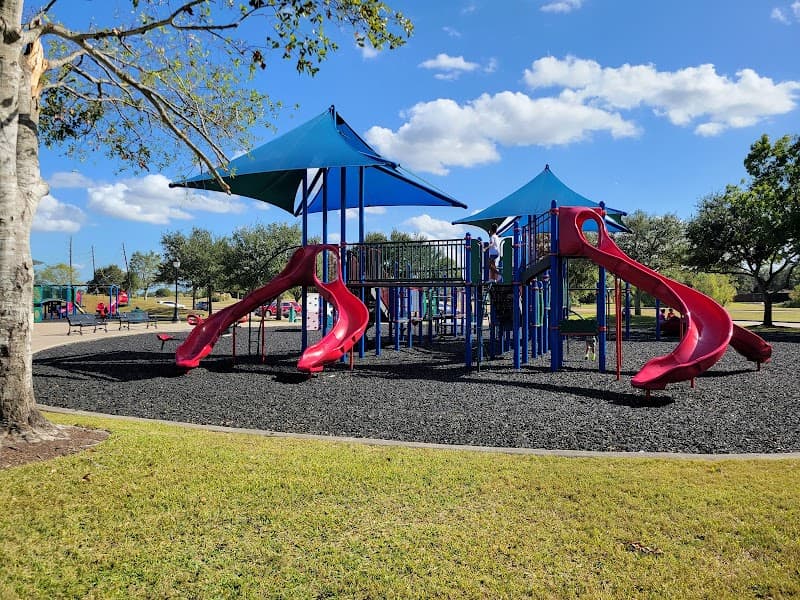 Silverlake Community Park Splash Pad splash pad