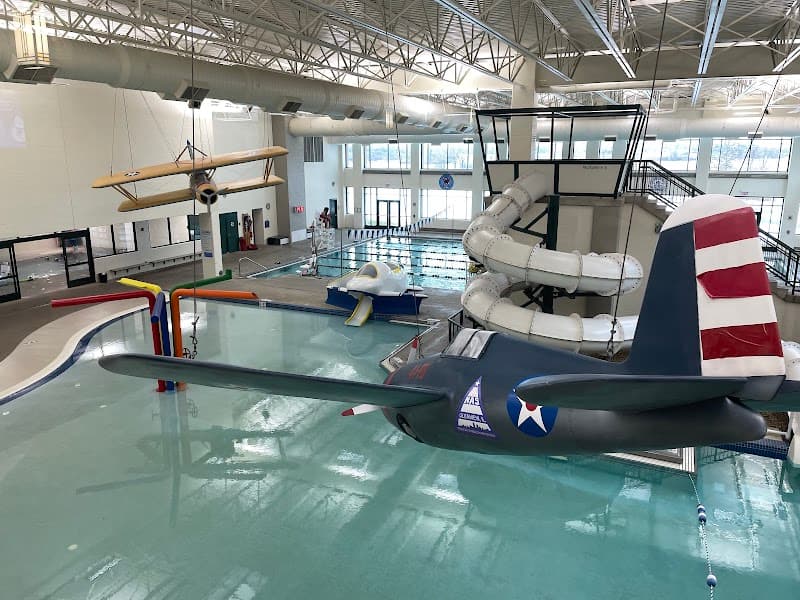 Splash Landings Indoor Aquatic Complex splash pad
