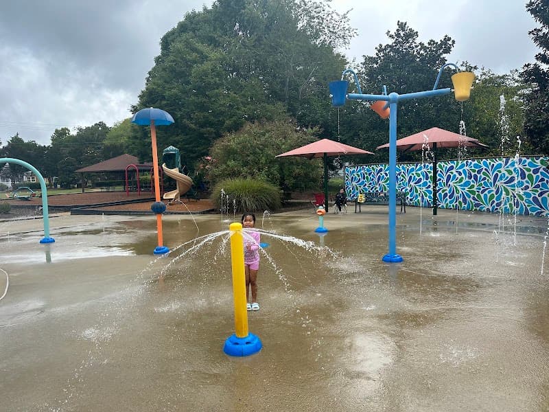 Taylor Street Park Sprayground splash pad