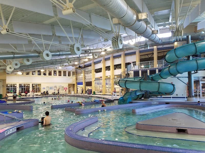 Tom Muehlenbeck Recreation Center splash pad