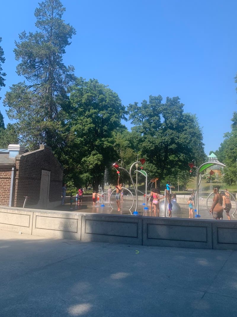 Wright Park Sprayground splash pad